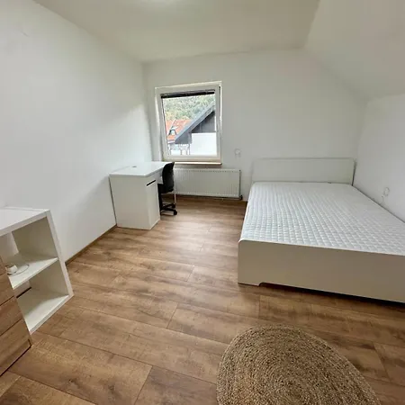 Old House Pod Pohorjem * 马里博尔